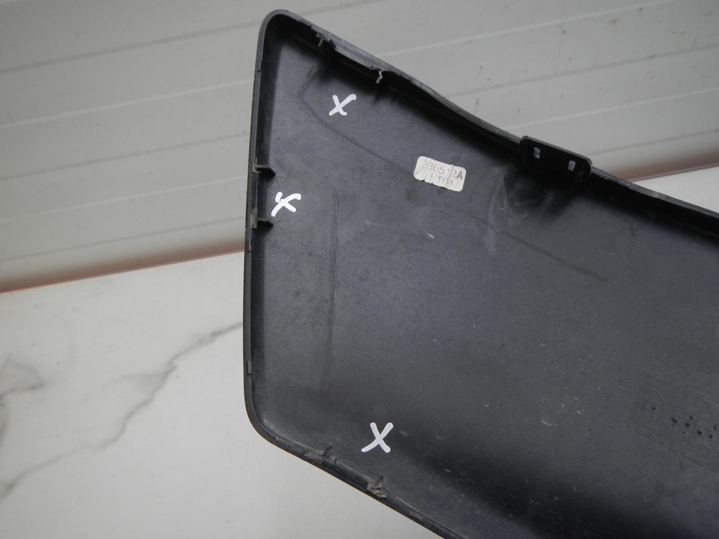 Решетка в бампер левая