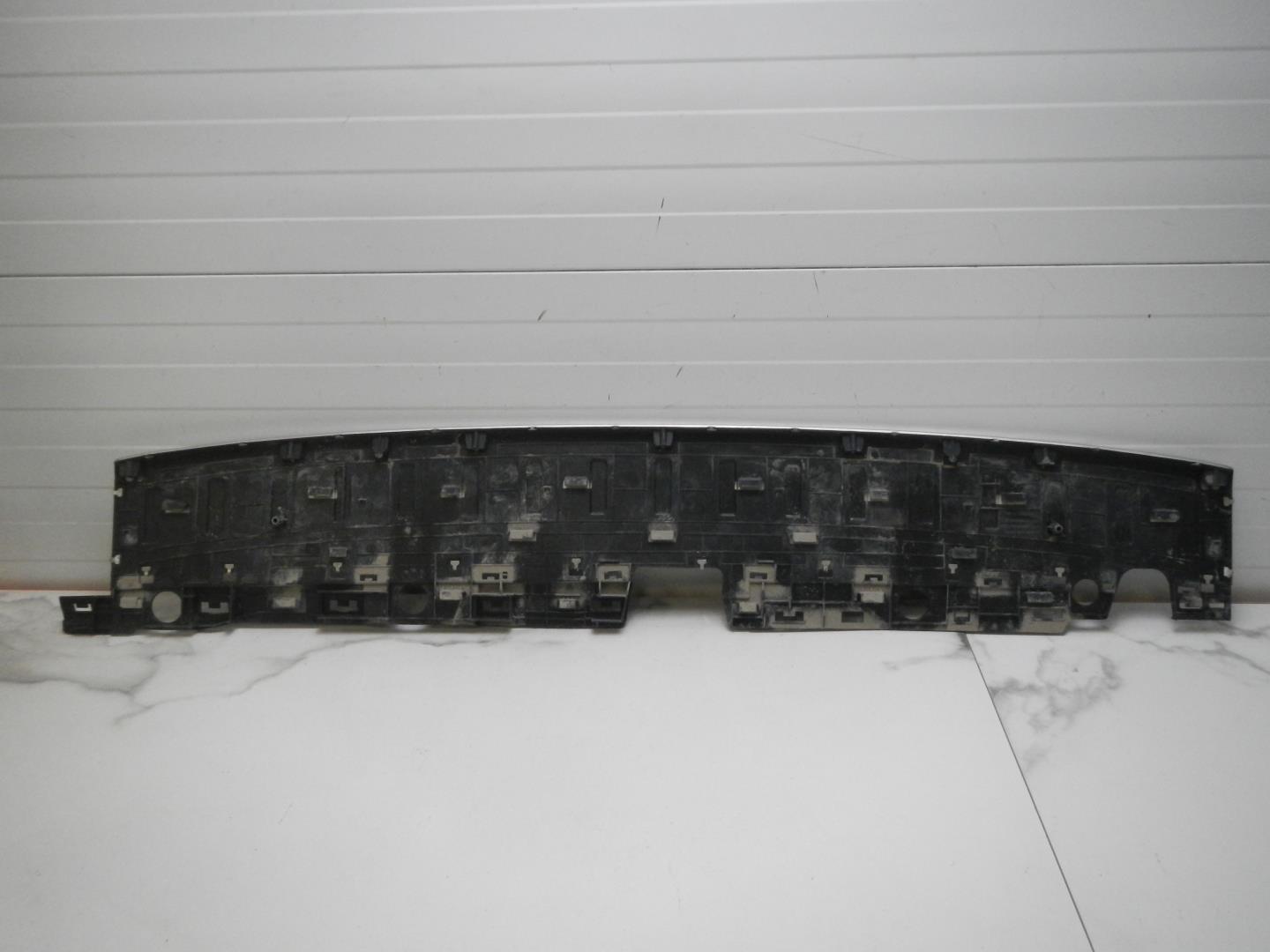 Накладка заднего бампера