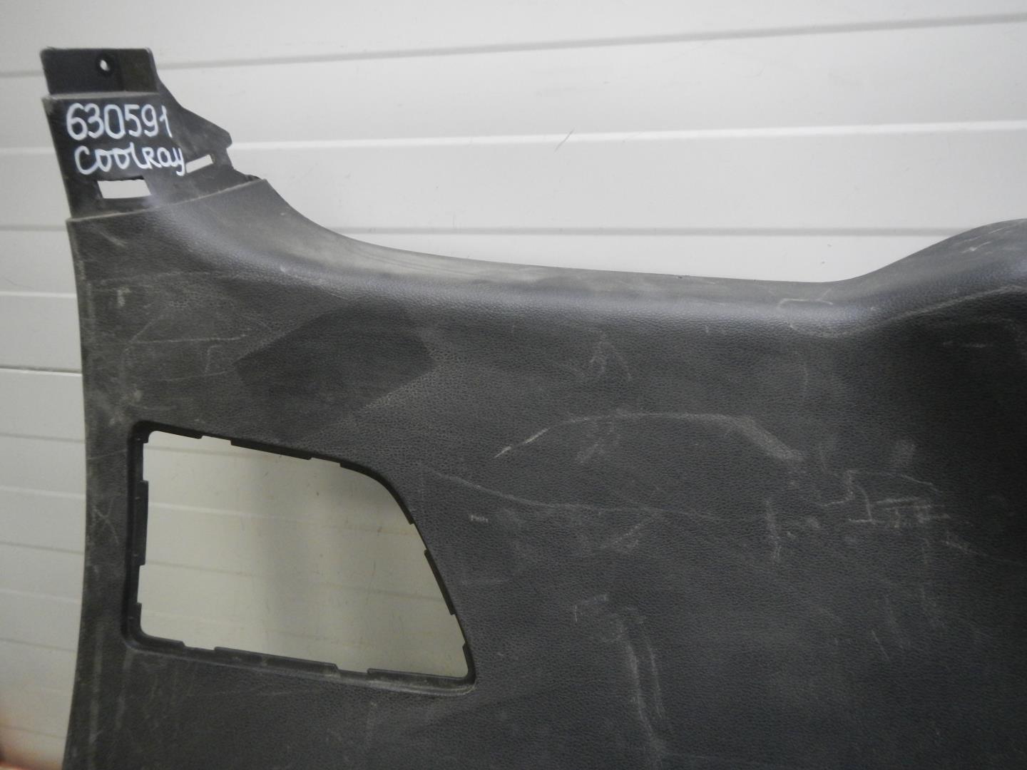 Обшивка двери багажника