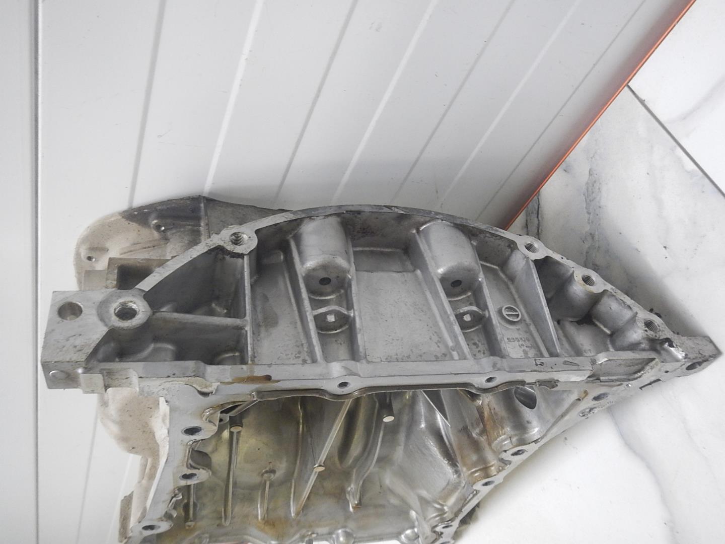 Поддон масляный двигателя (картер)