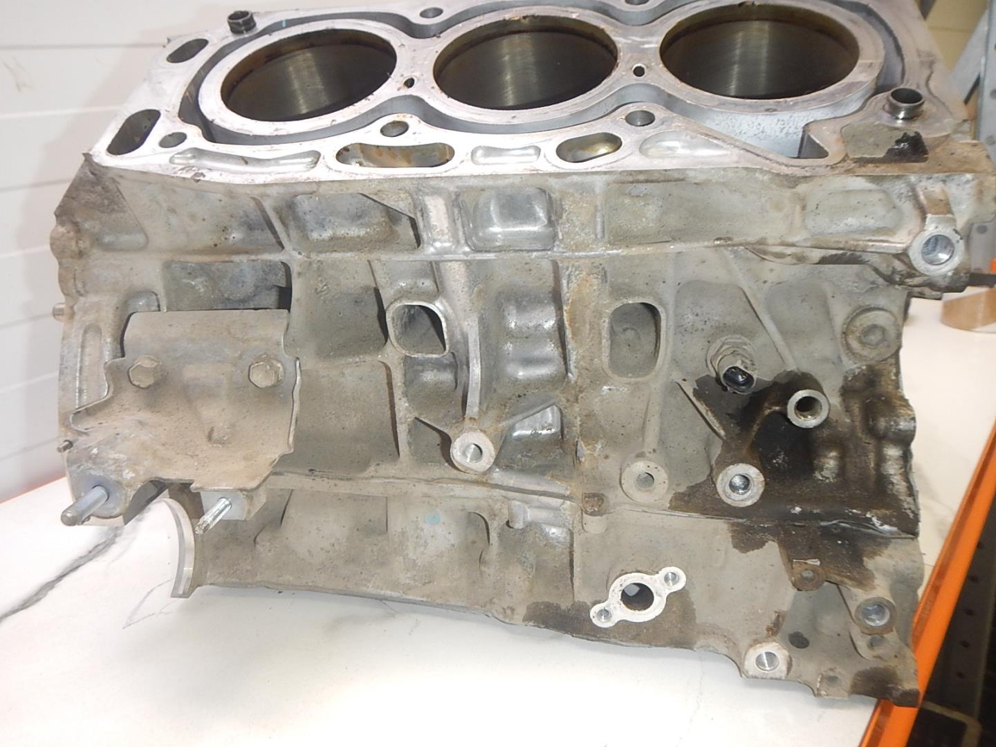 Блок двигателя