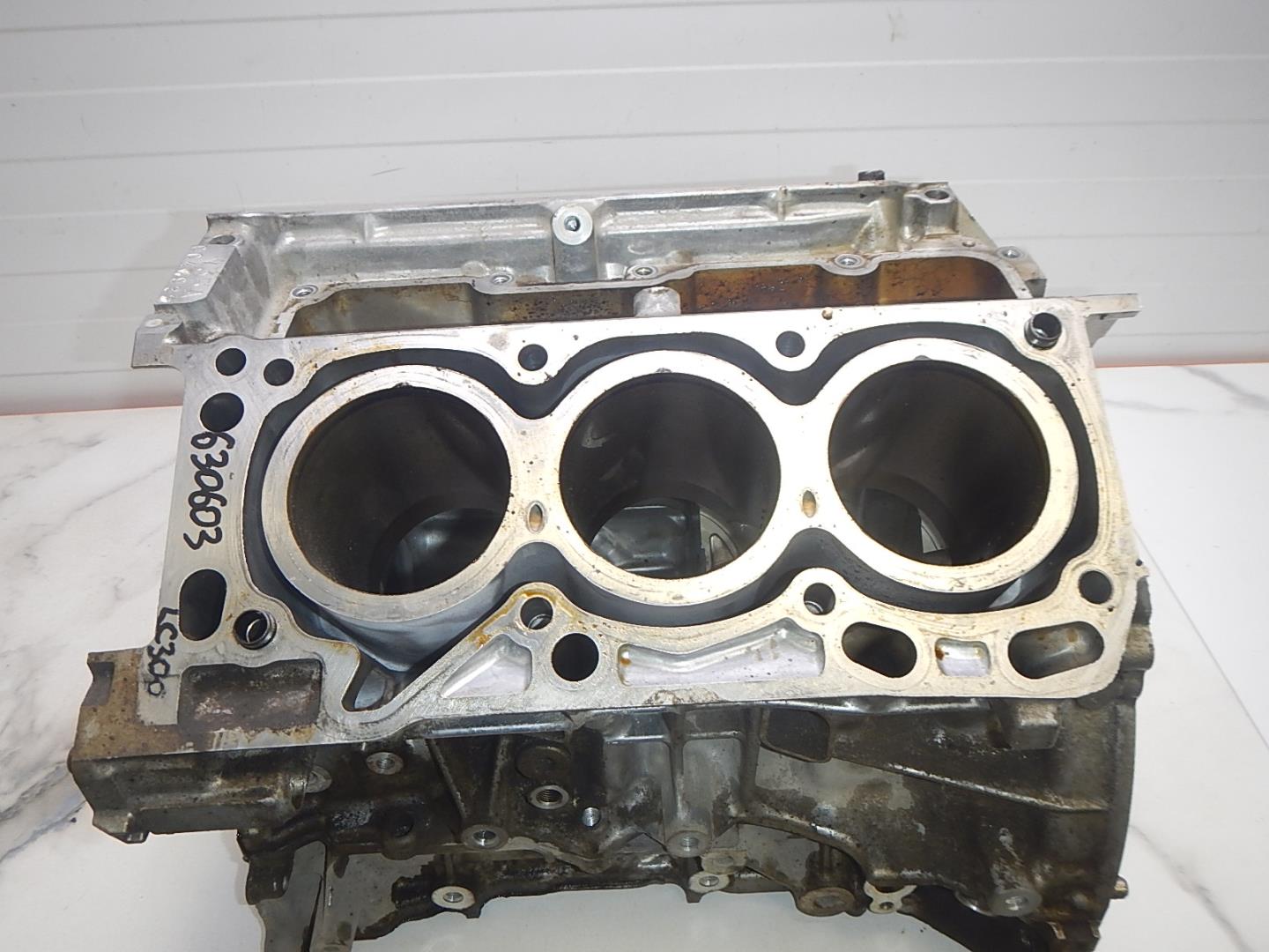 Блок двигателя