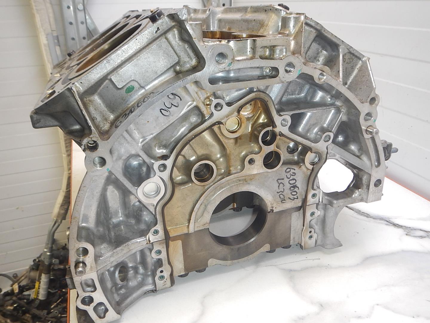 Блок двигателя