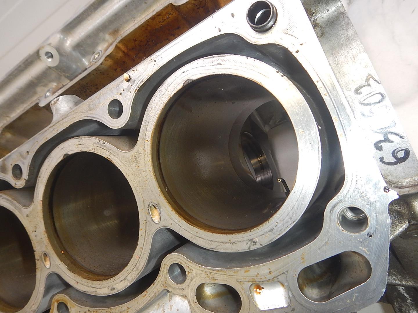 Блок двигателя