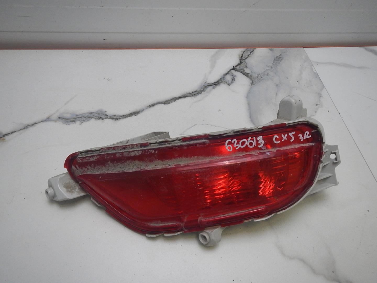 Фонарь задний противотуманный