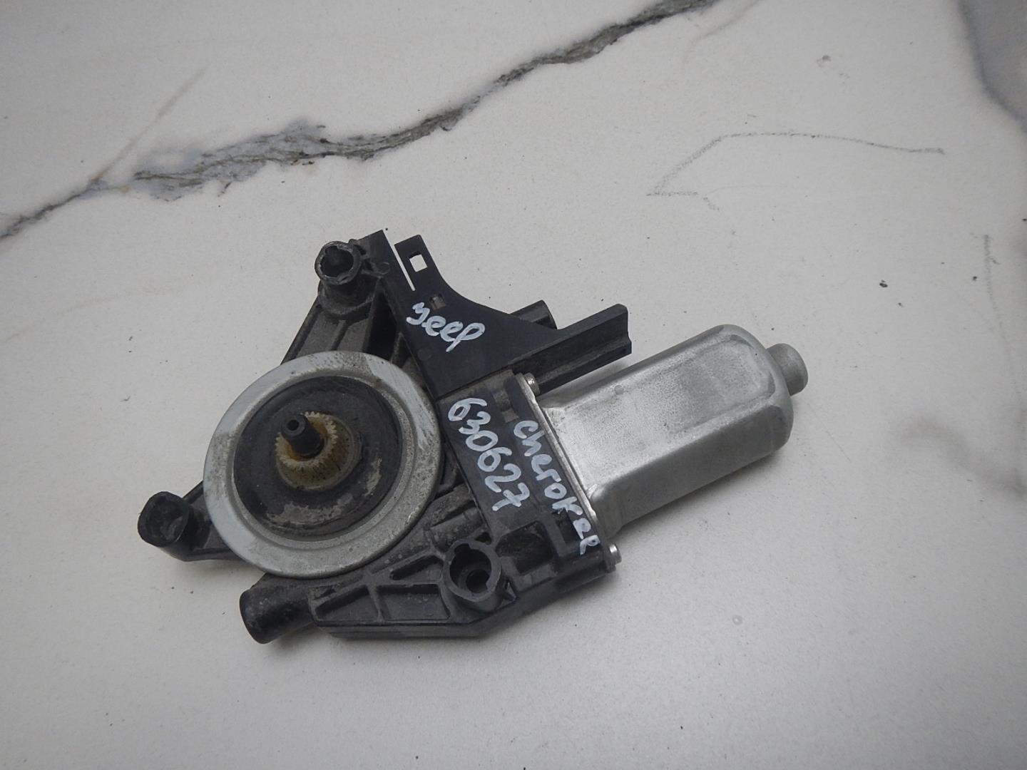 Моторчик стеклоподъемника