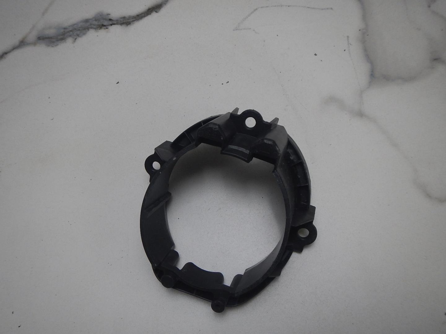 Кронштейн фары противотуманной левой