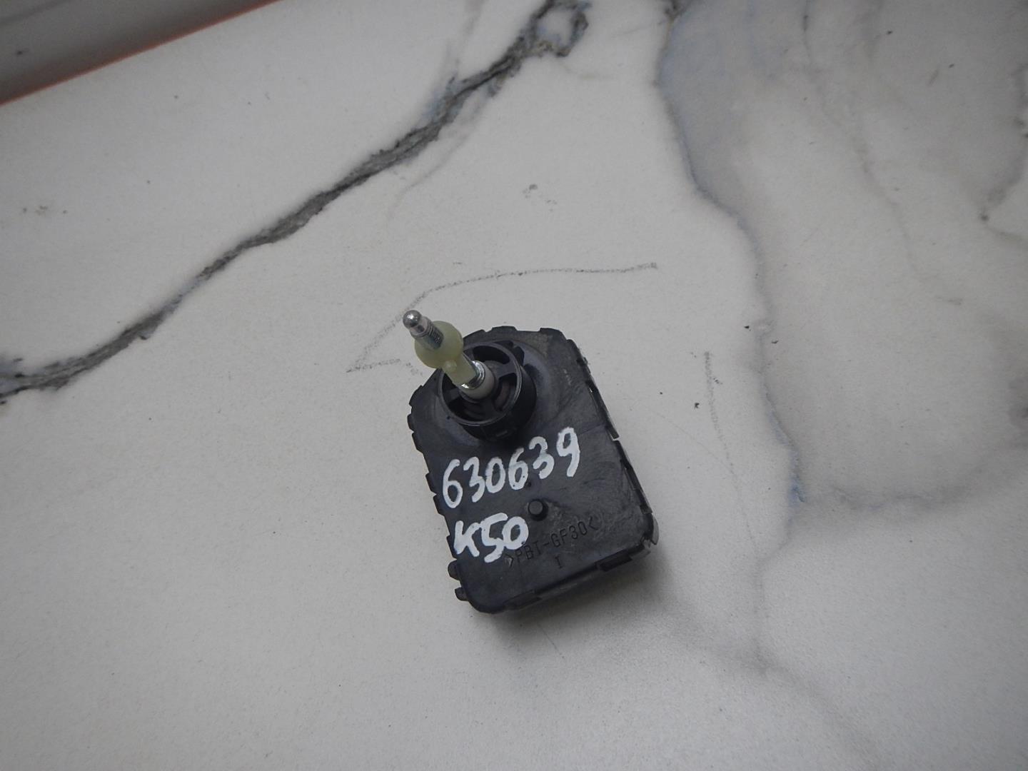 Моторчик корректора фары