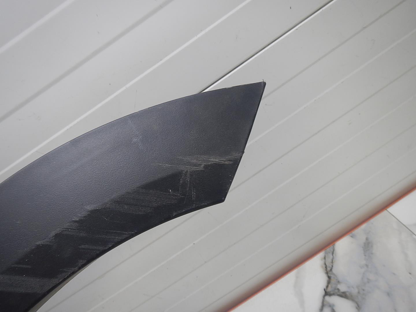 Накладка двери задней левой