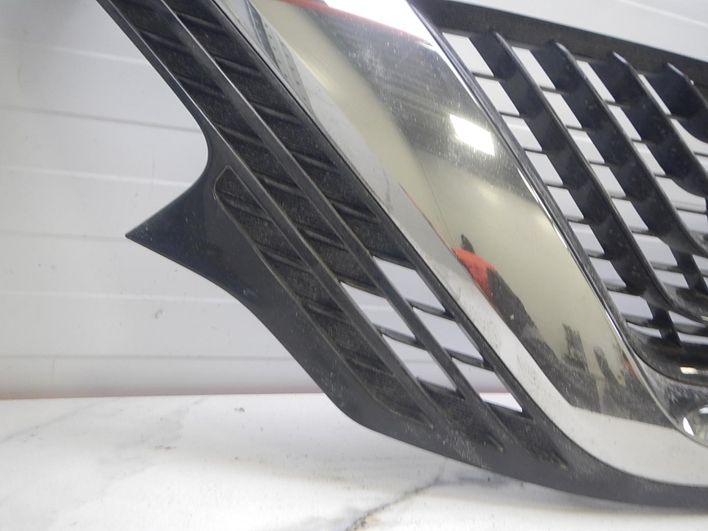 Решетка радиатора