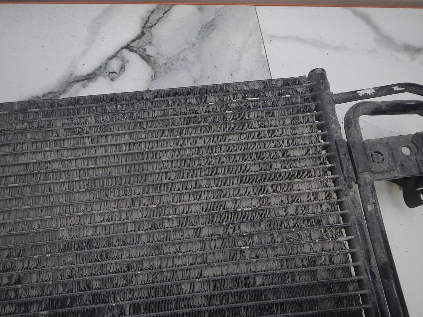 Радиатор кондиционера / конденсер