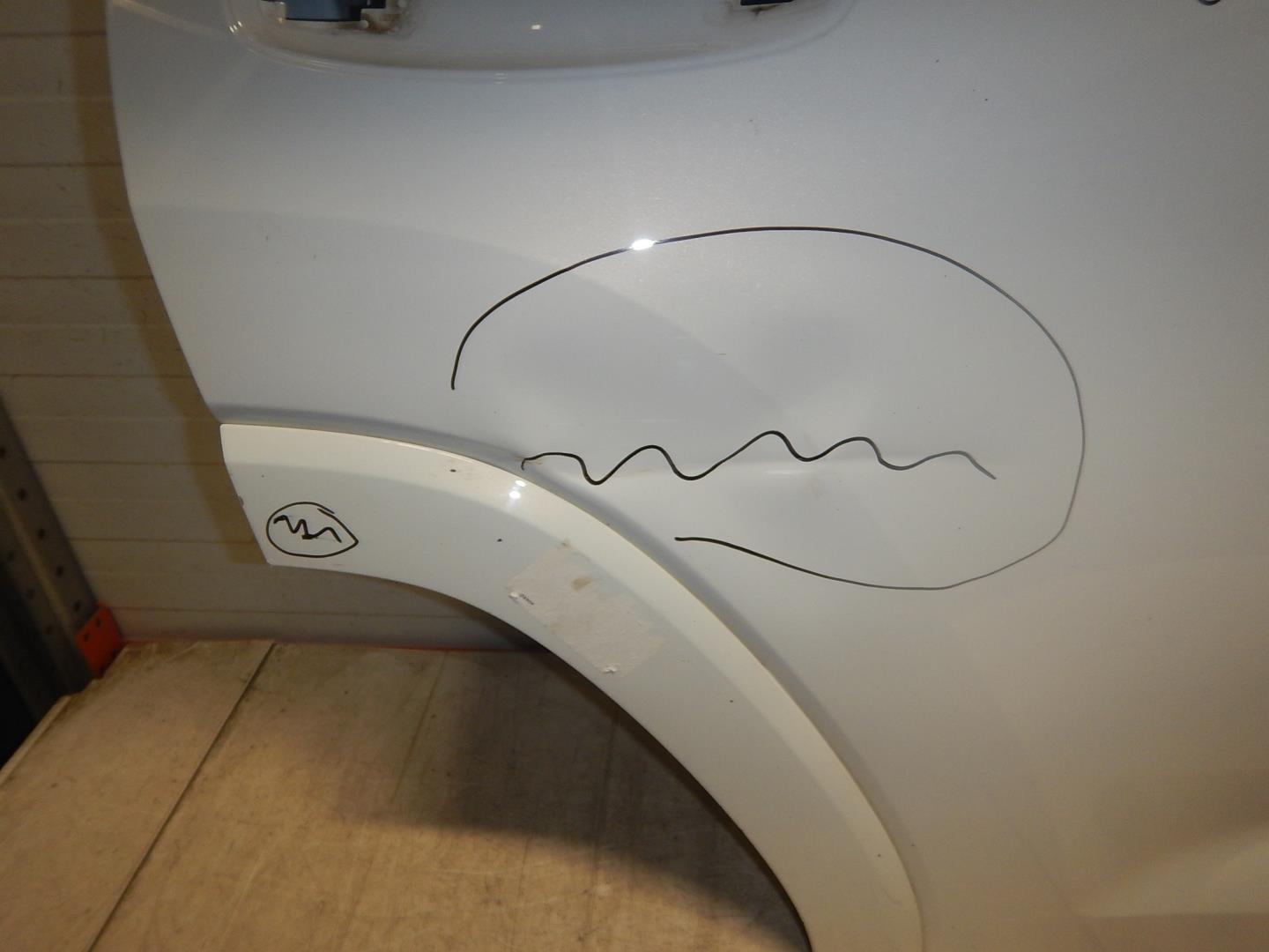 Дверь задняя правая