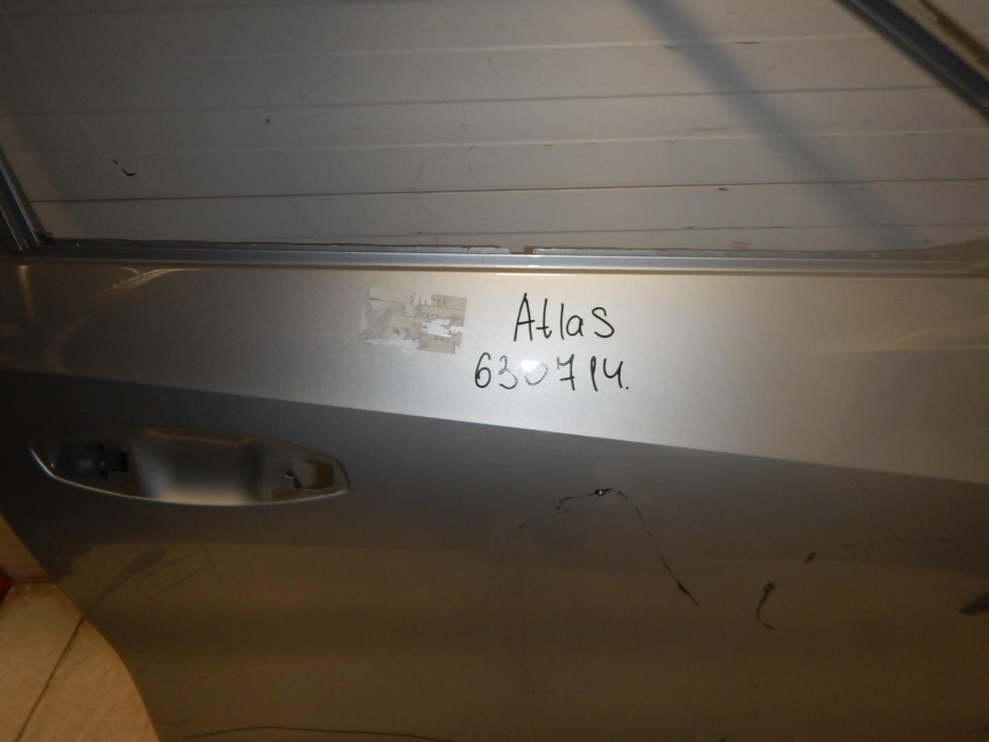 Дверь передняя правая