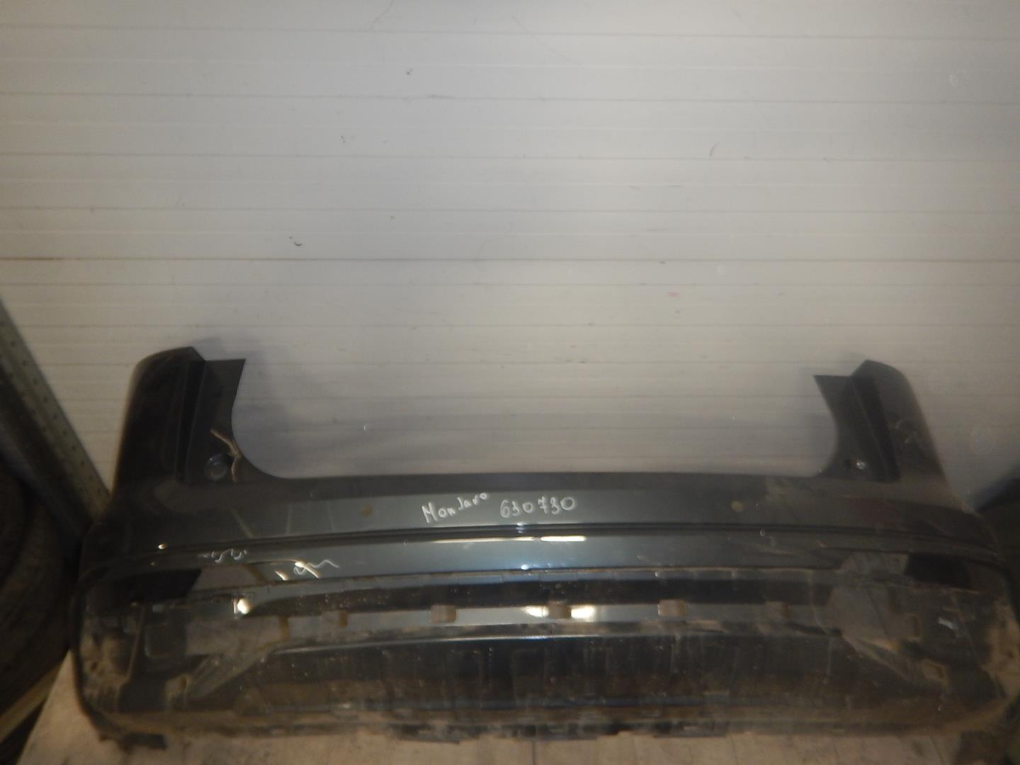 Бампер задний