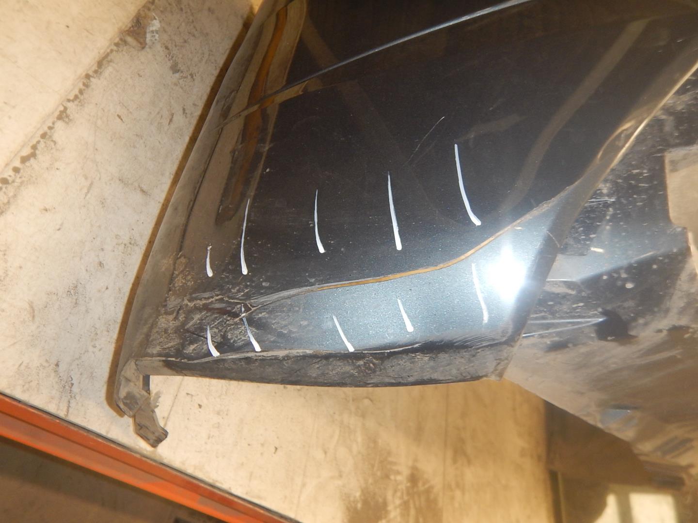 Бампер задний