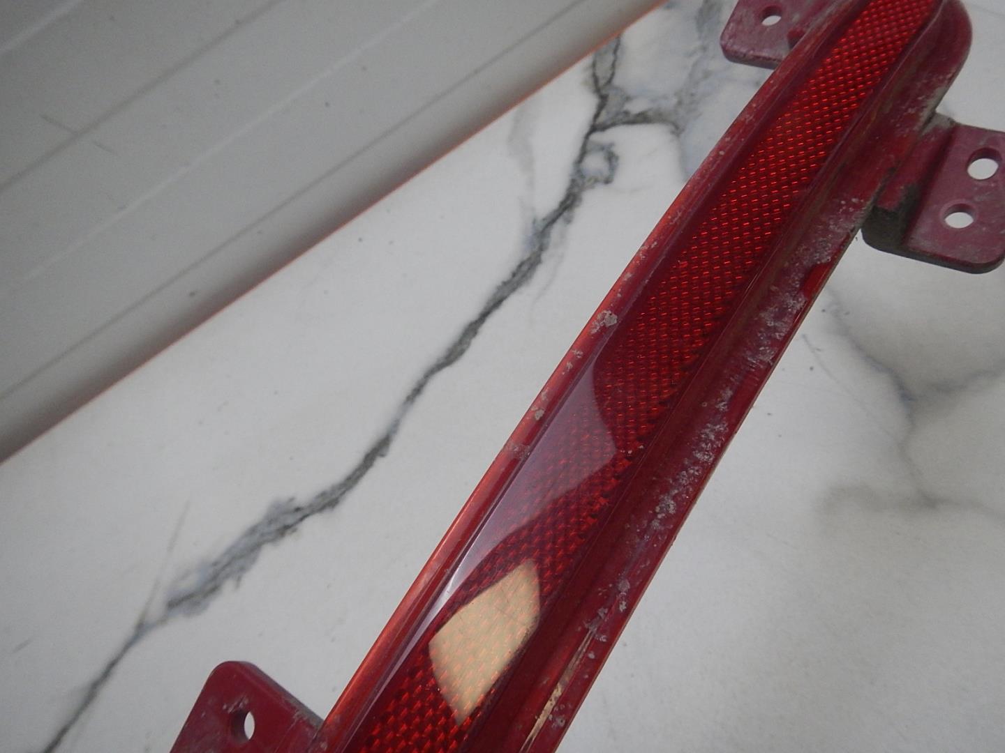 Отражатель в бампер задний правый