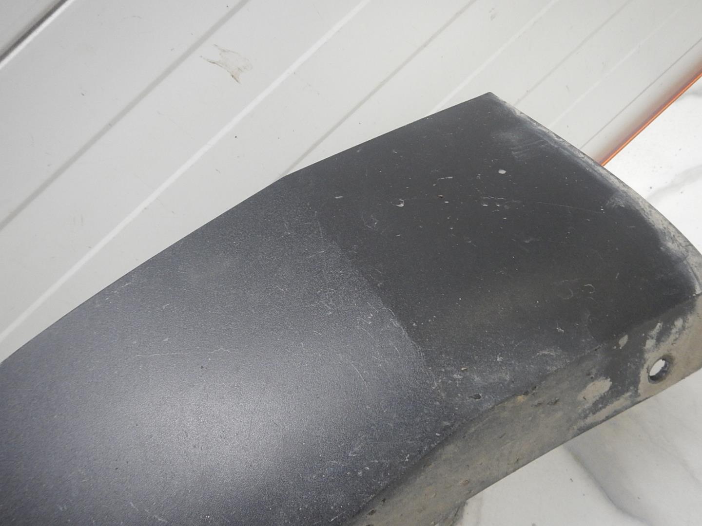 Накладка заднего бампера правая