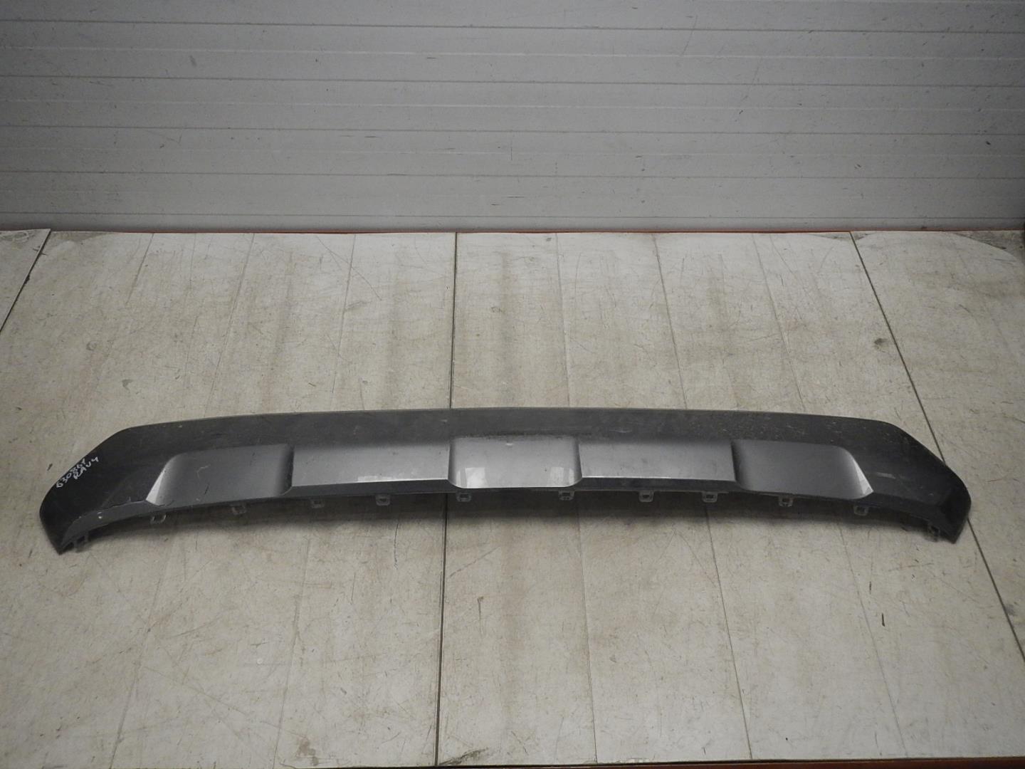 Накладка заднего бампера