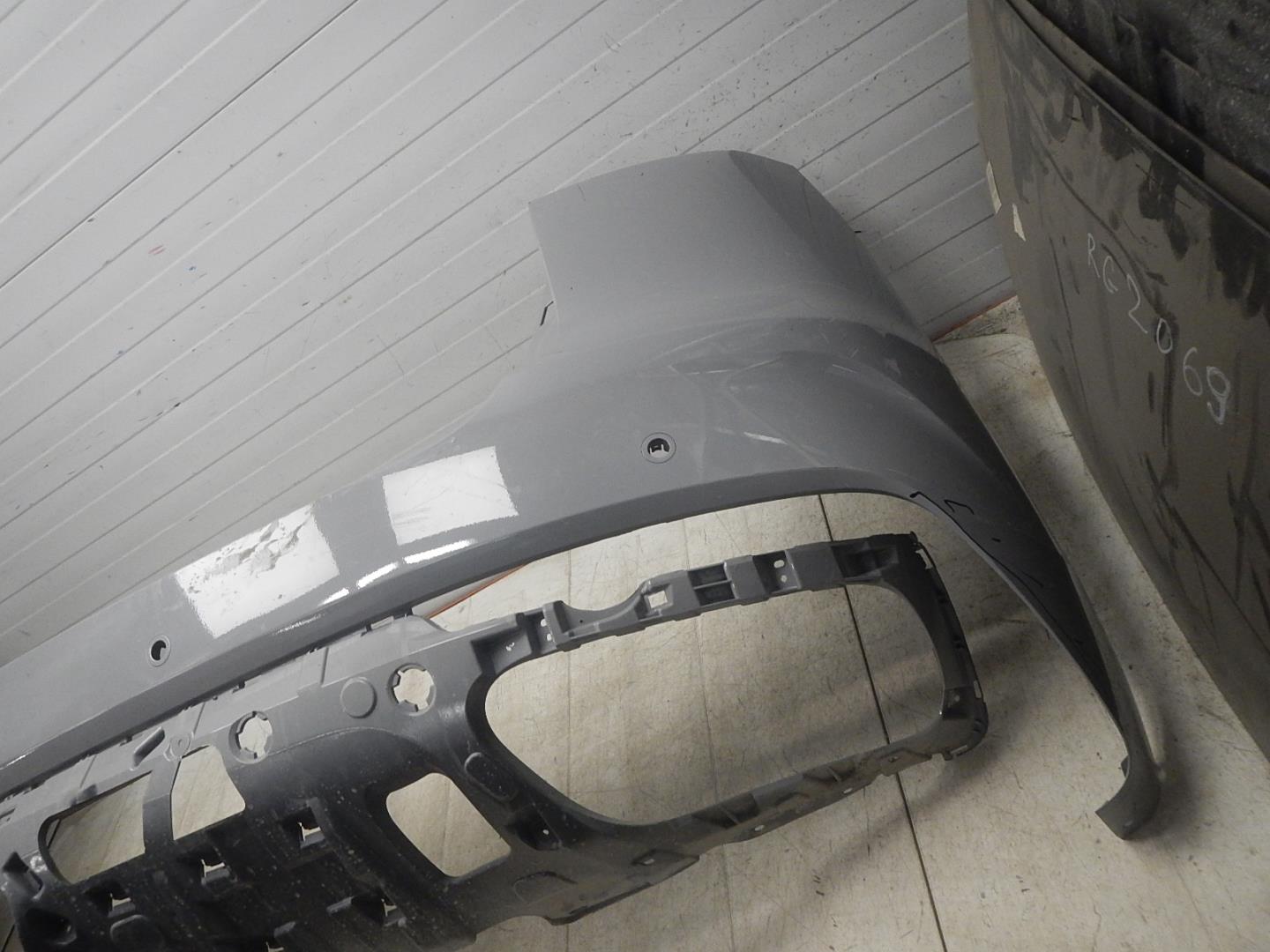 Бампер задний