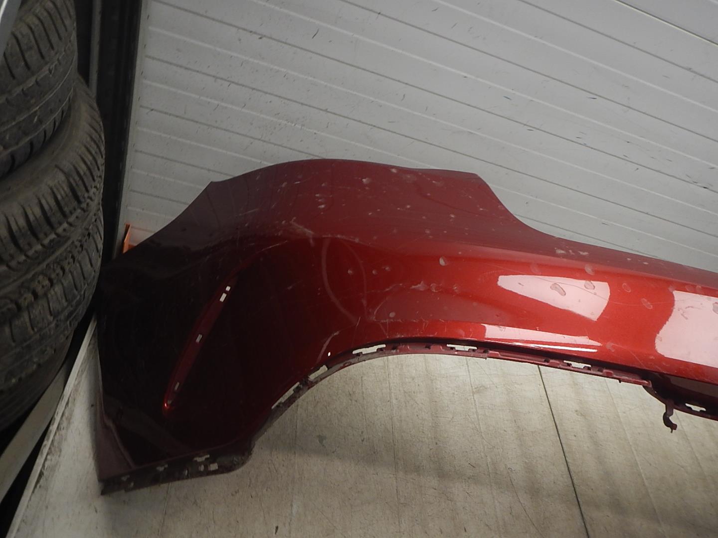 Бампер задний