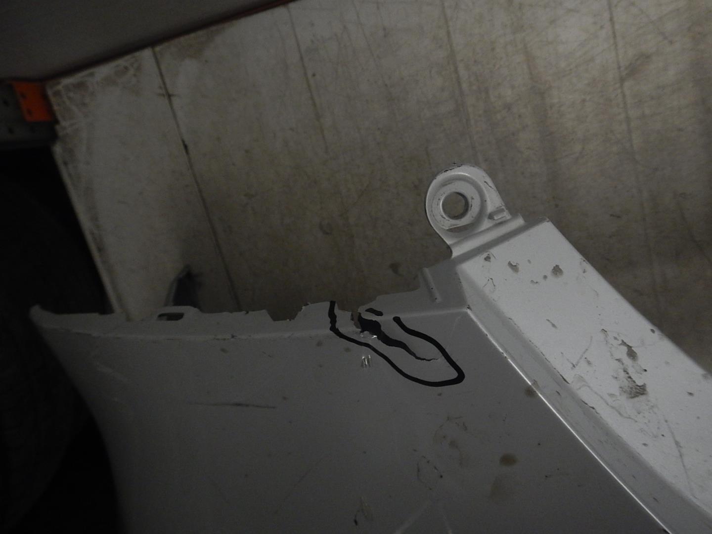 Бампер задний