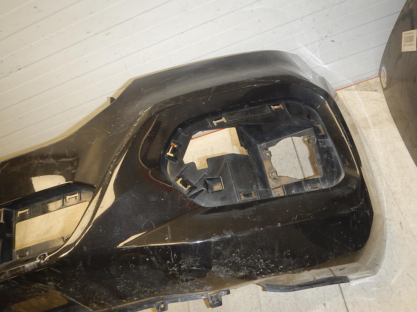 Бампер передний