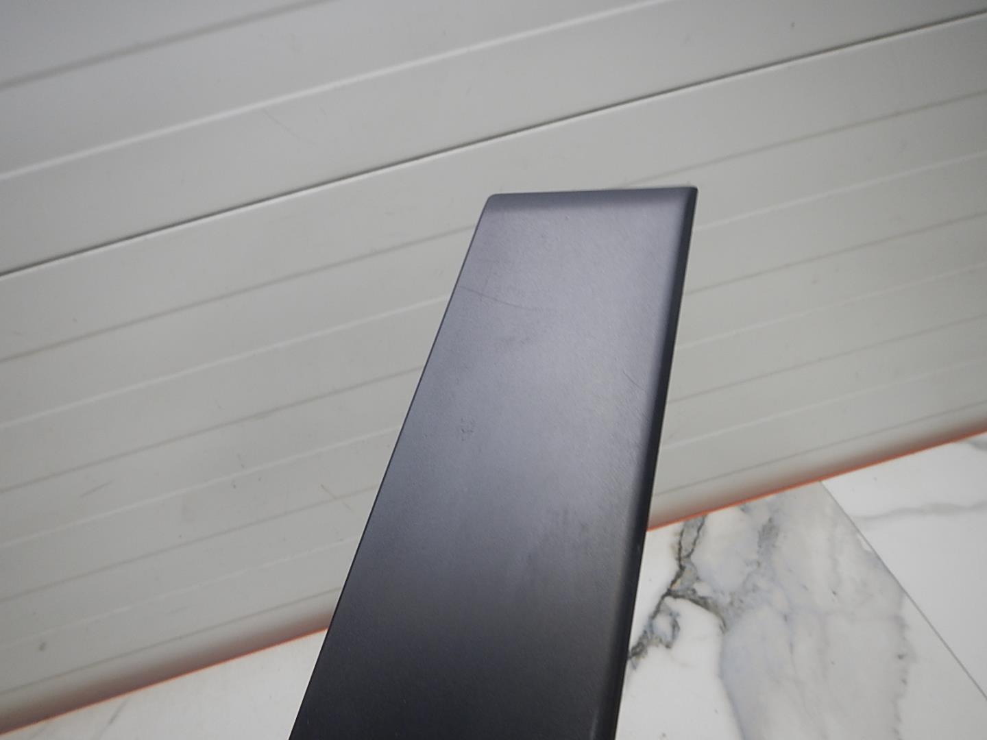 Накладка двери задней левой