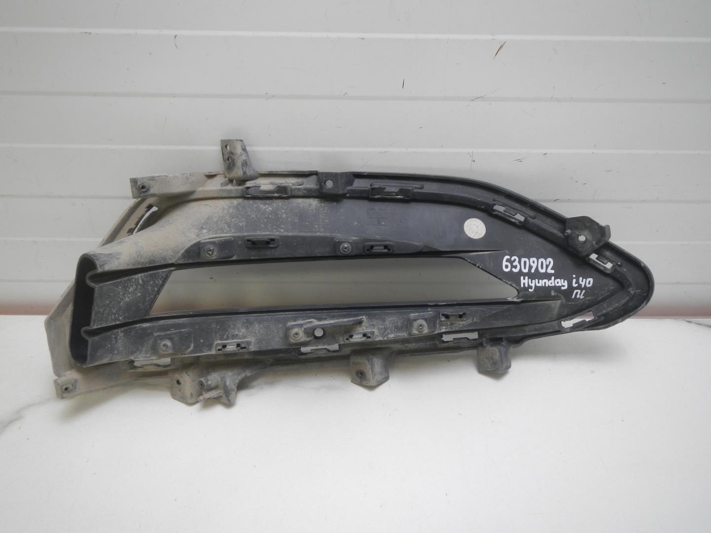 Решетка в бампер левая