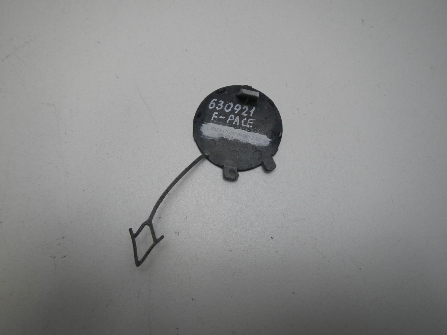 Заглушка буксировочного крюка