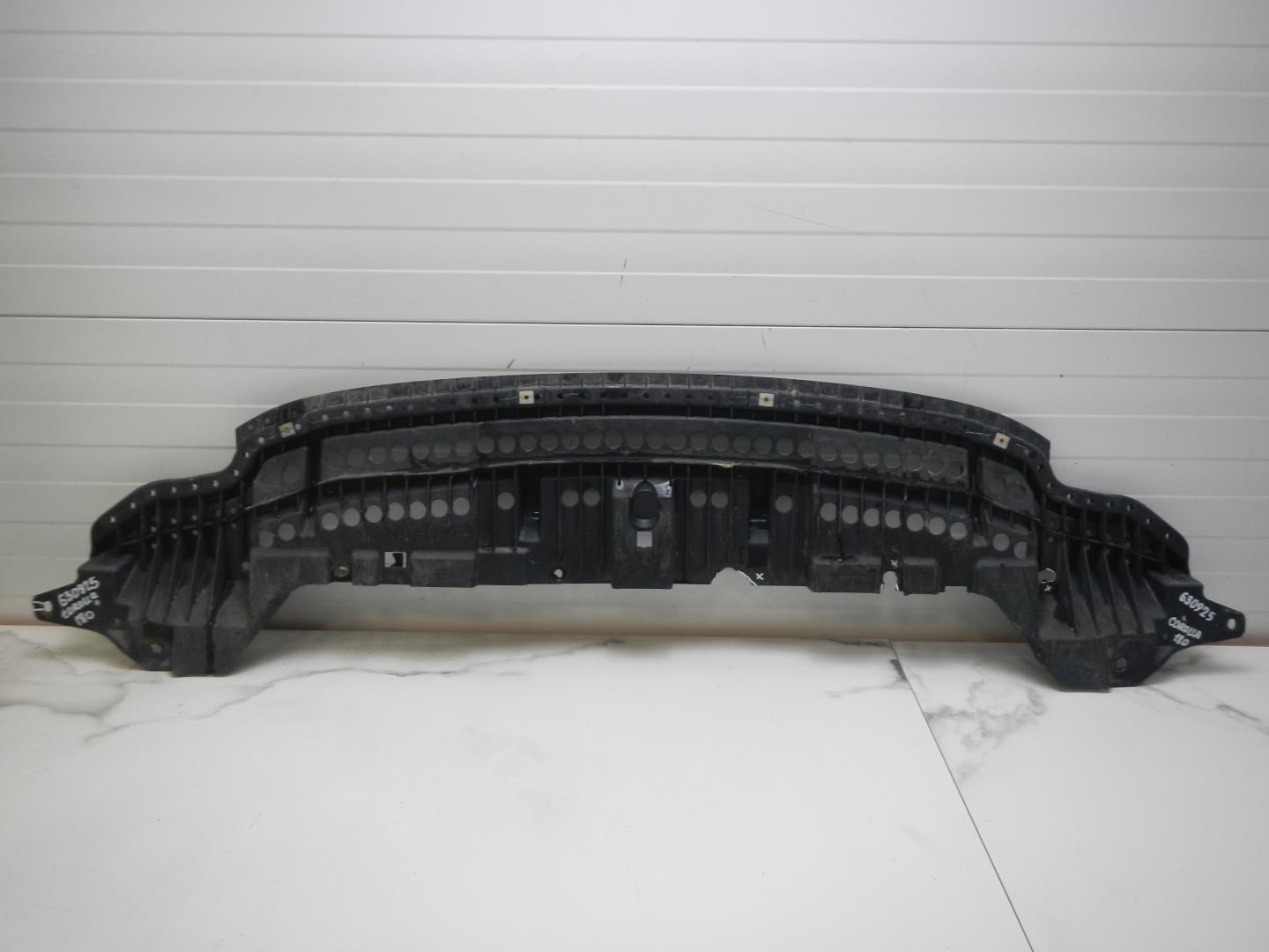 Пыльник двигателя