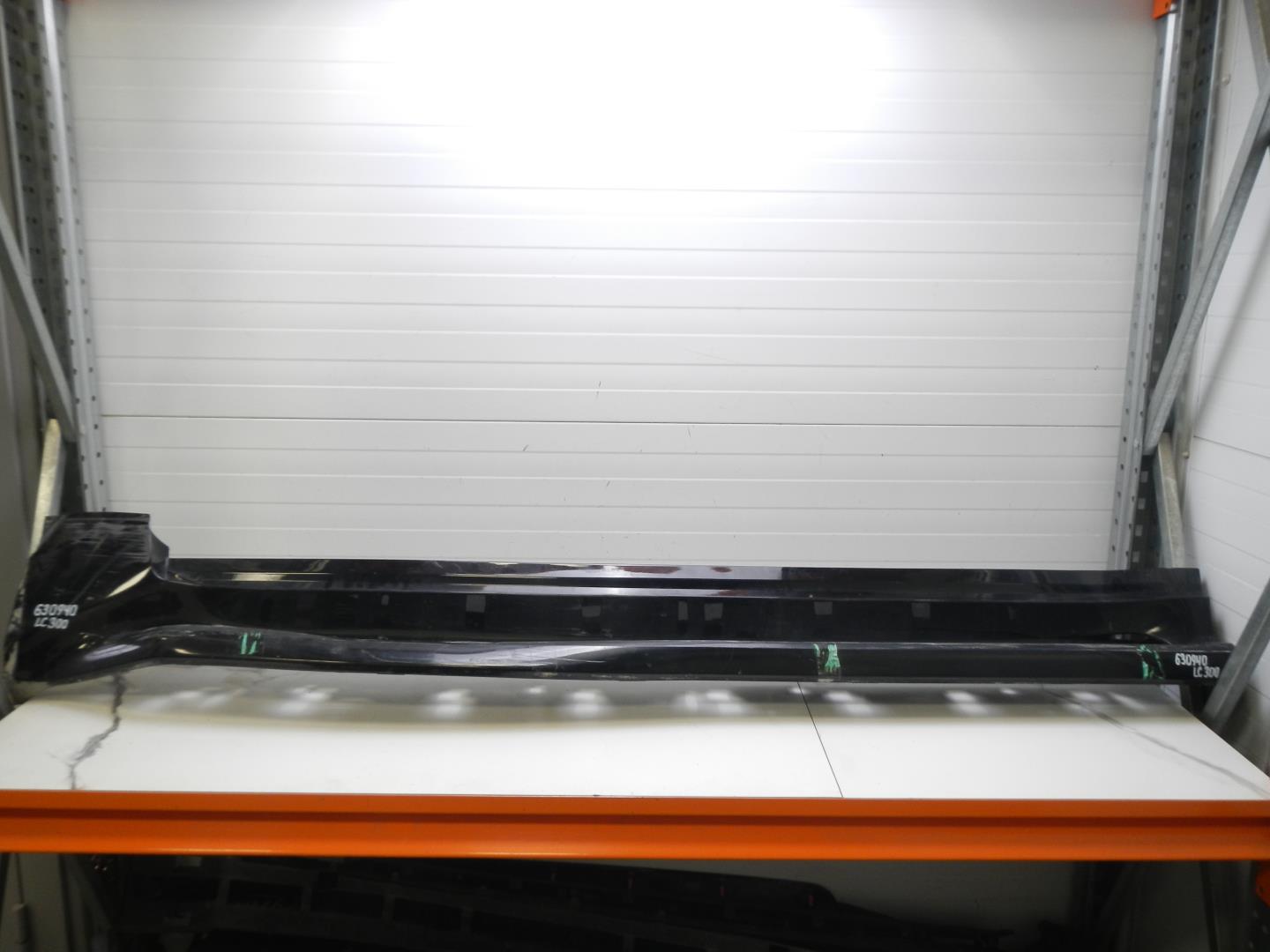 Накладка на порог (наружная)