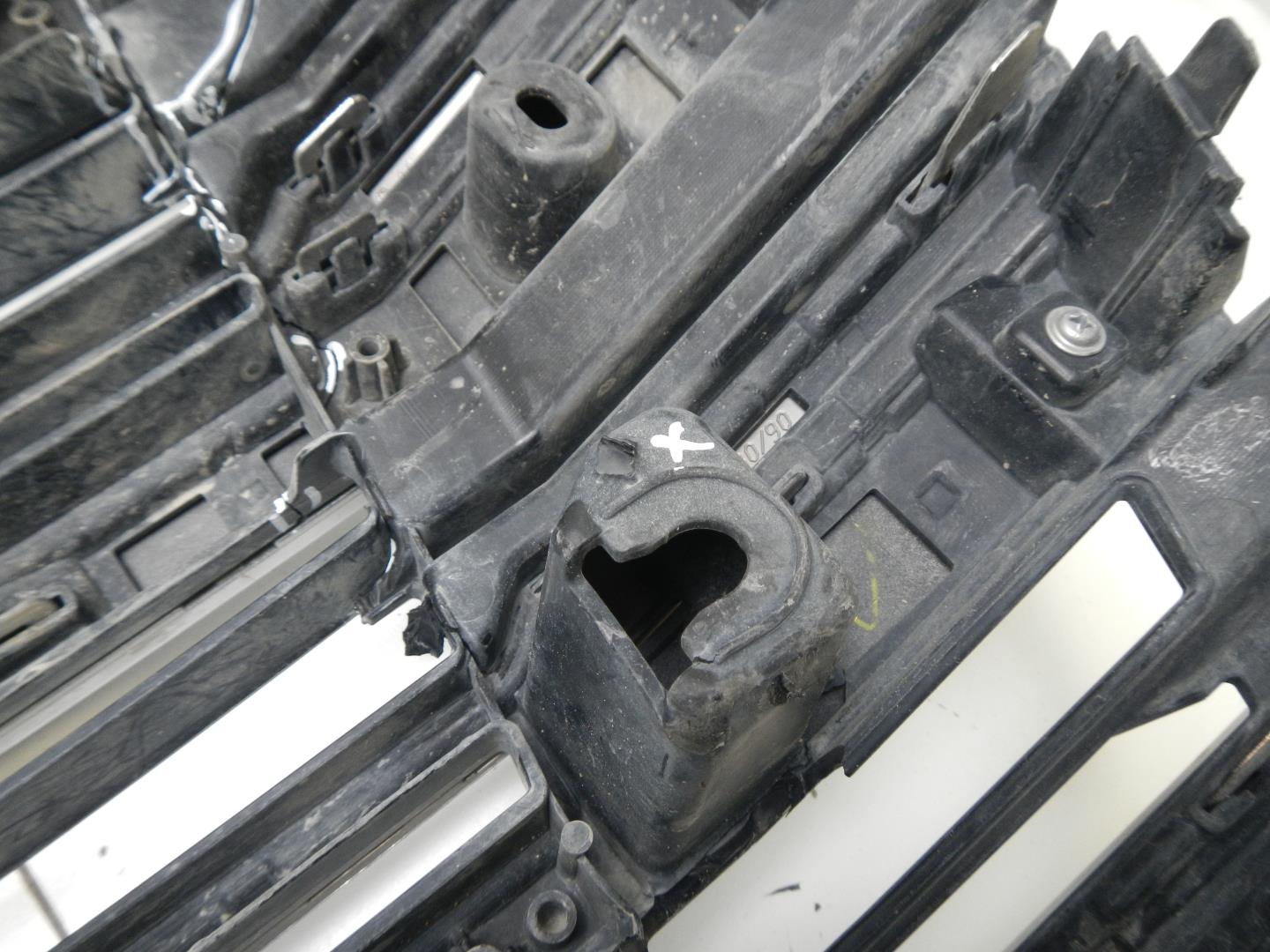 Решетка радиатора