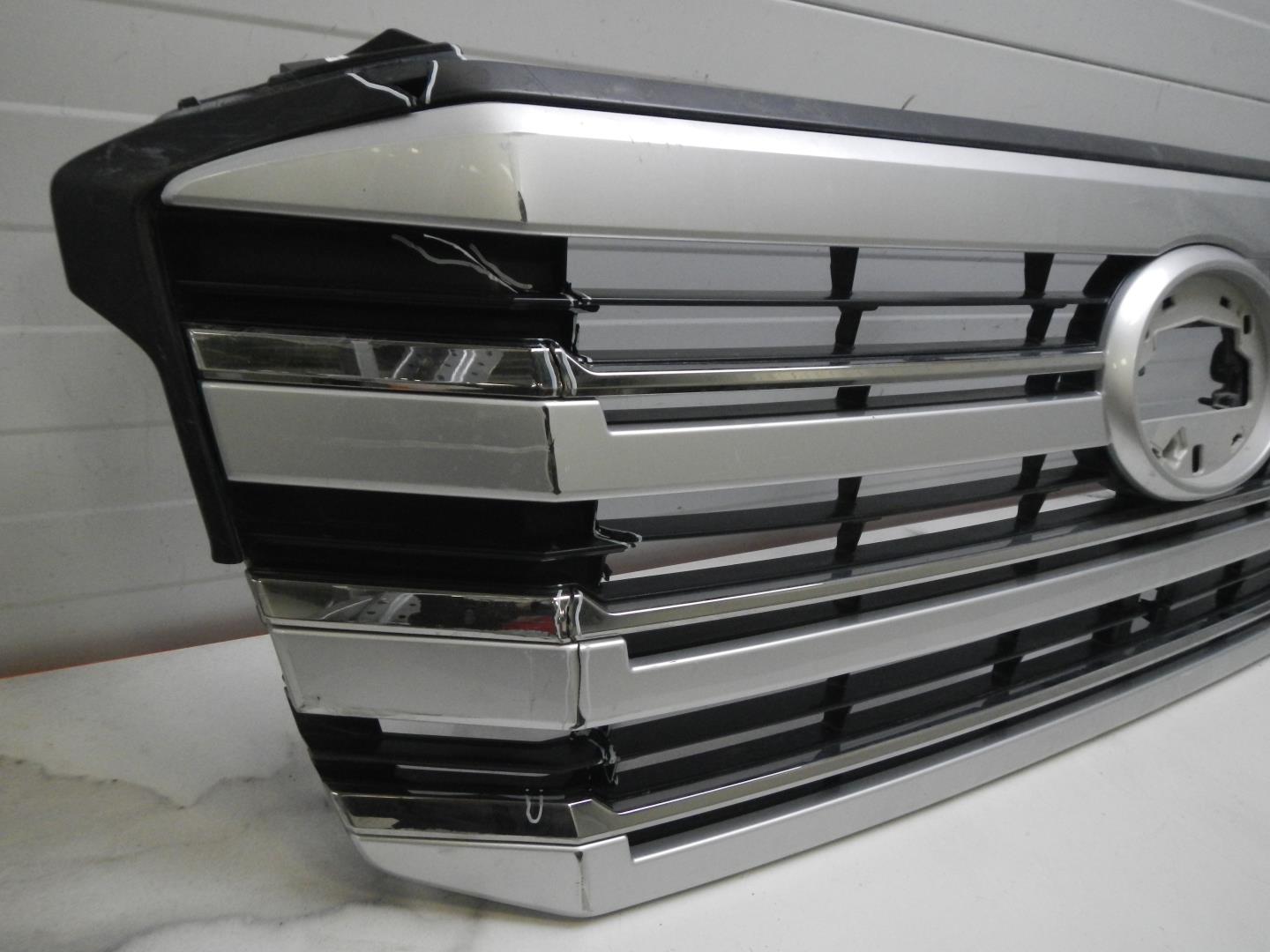 Решетка радиатора