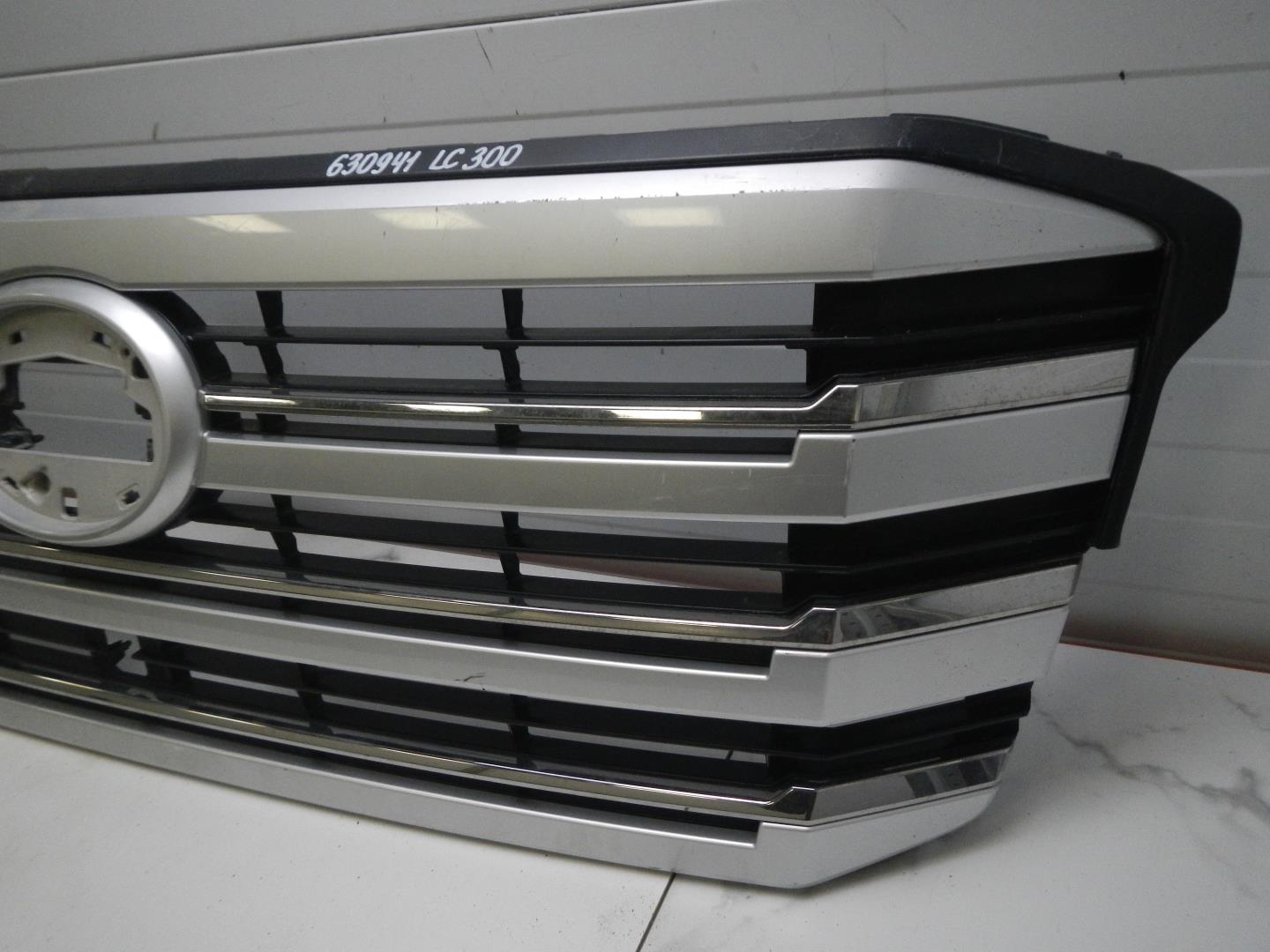 Решетка радиатора