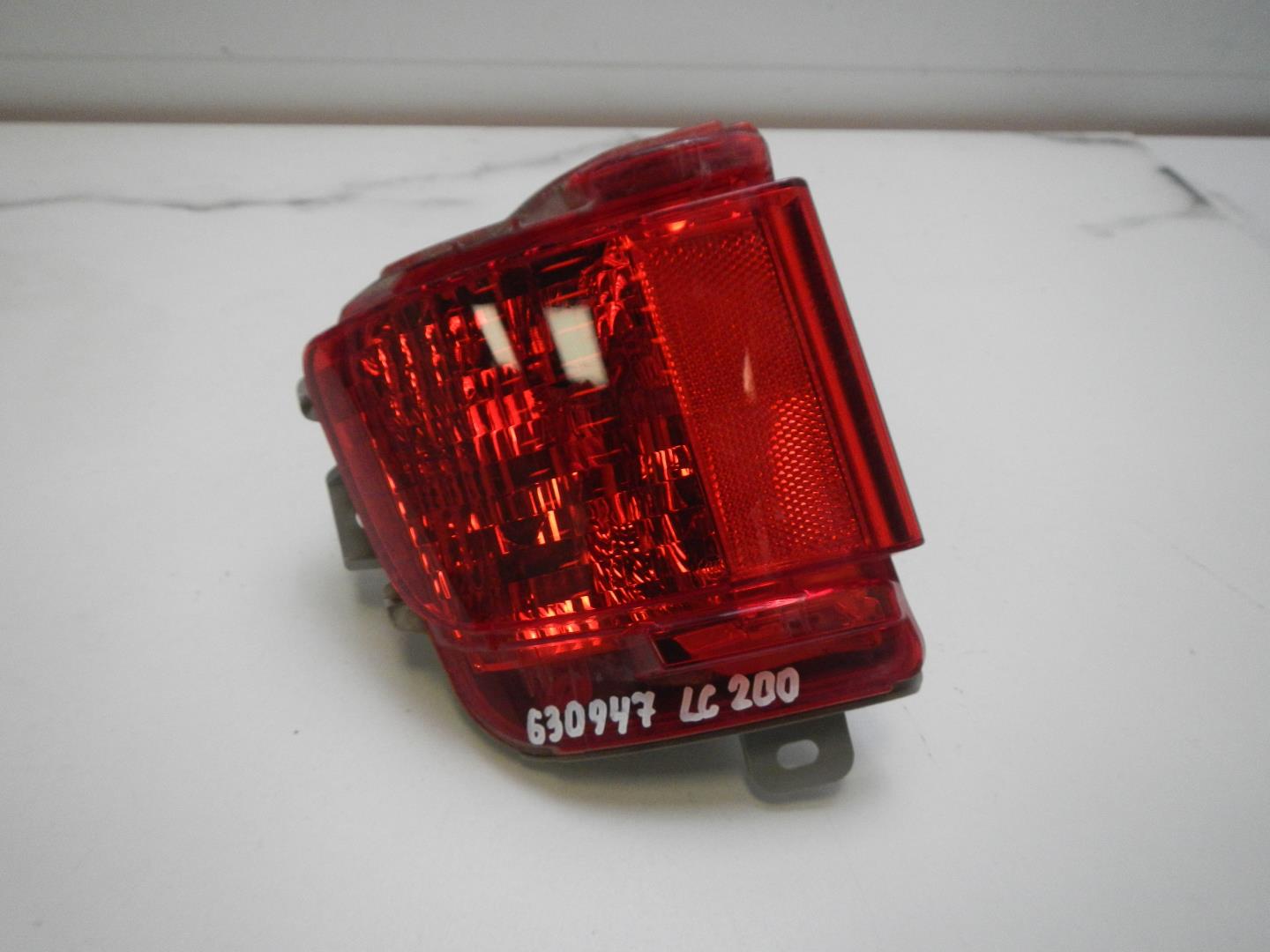 Фонарь задний противотуманный