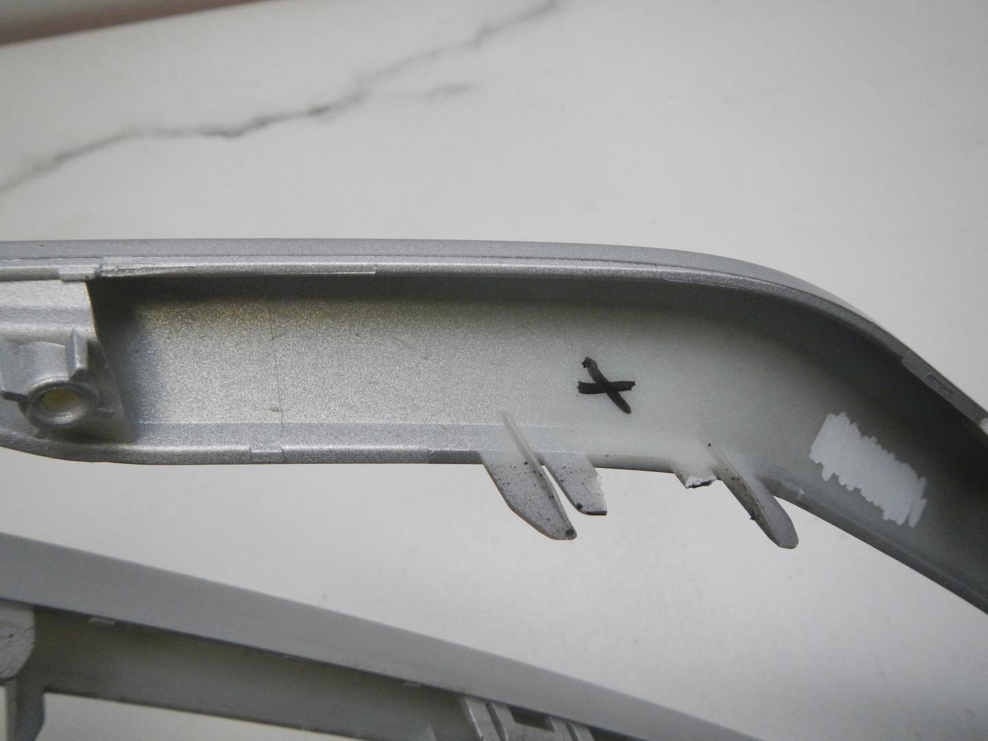 Молдинг заднего бампера