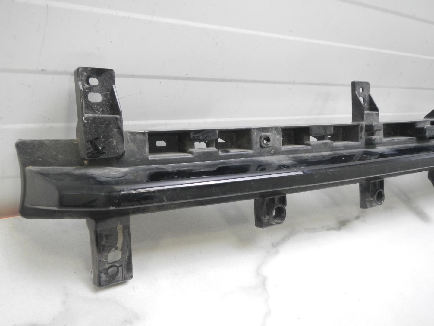 Накладка на решетку радиатора