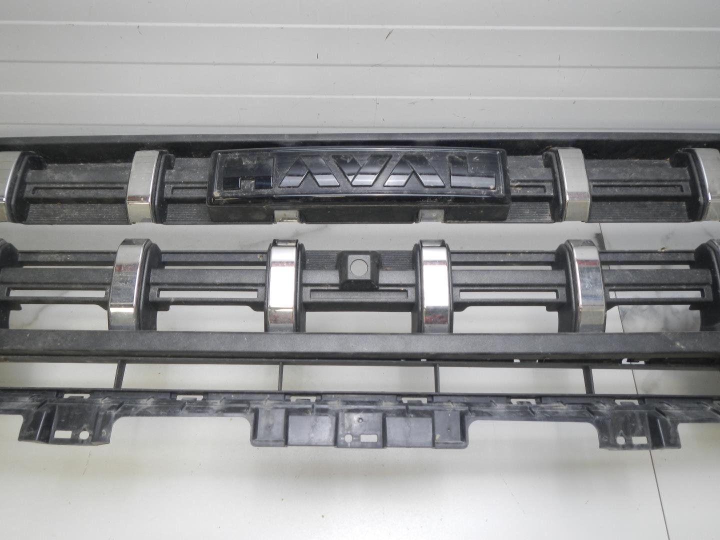 Решетка радиатора