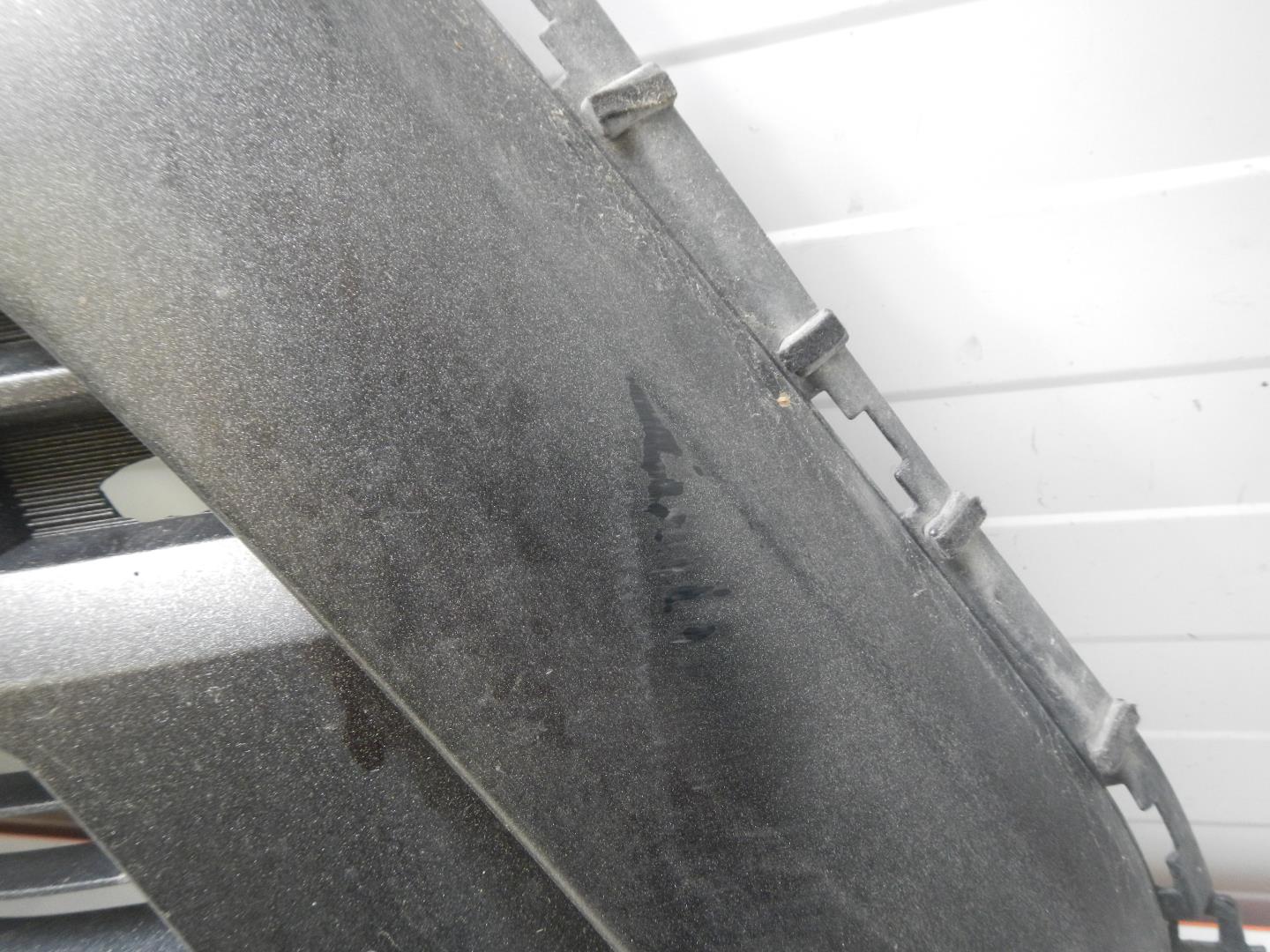 Решетка радиатора