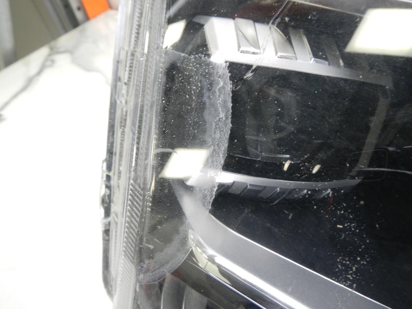 Фара правая