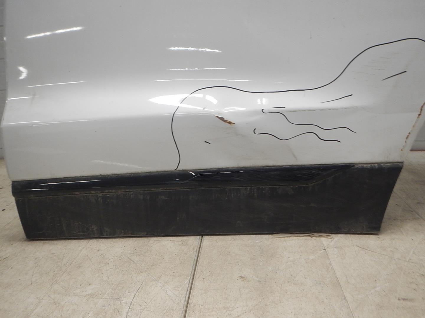 Дверь задняя левая