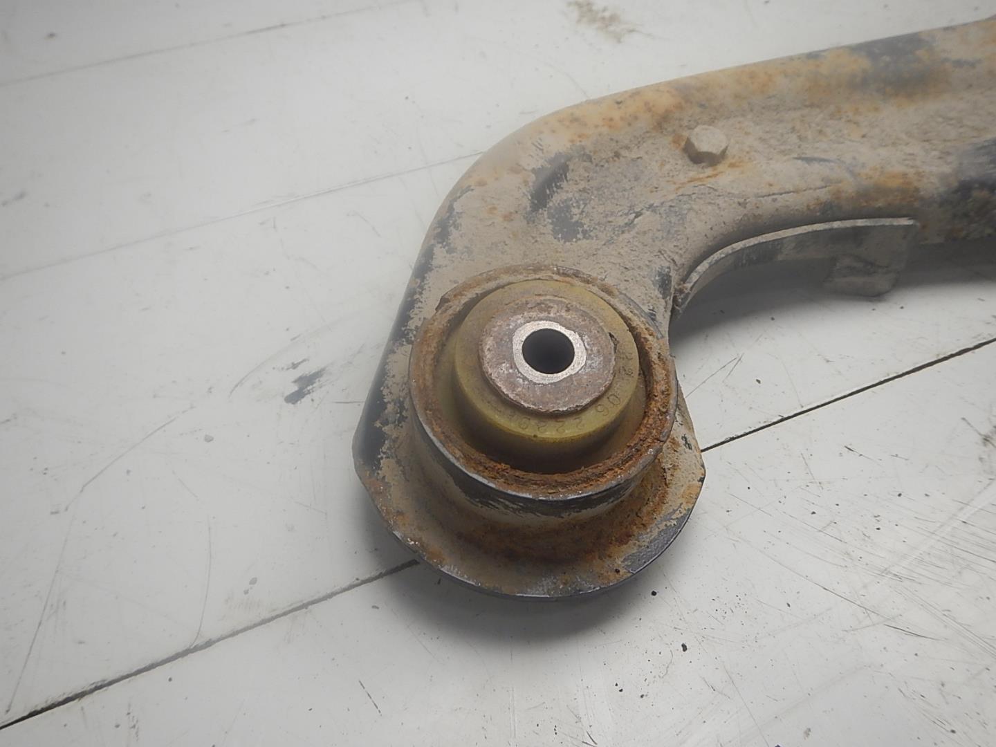 Рычаг задний продольный правый