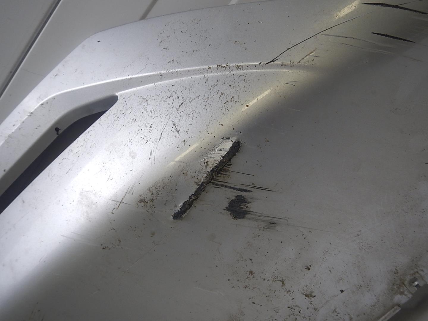 Накладка переднего бампера