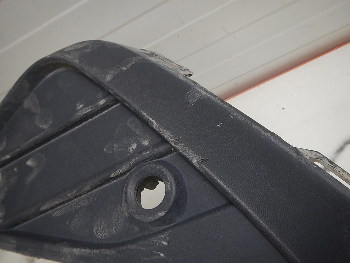 Решетка в бампер левая