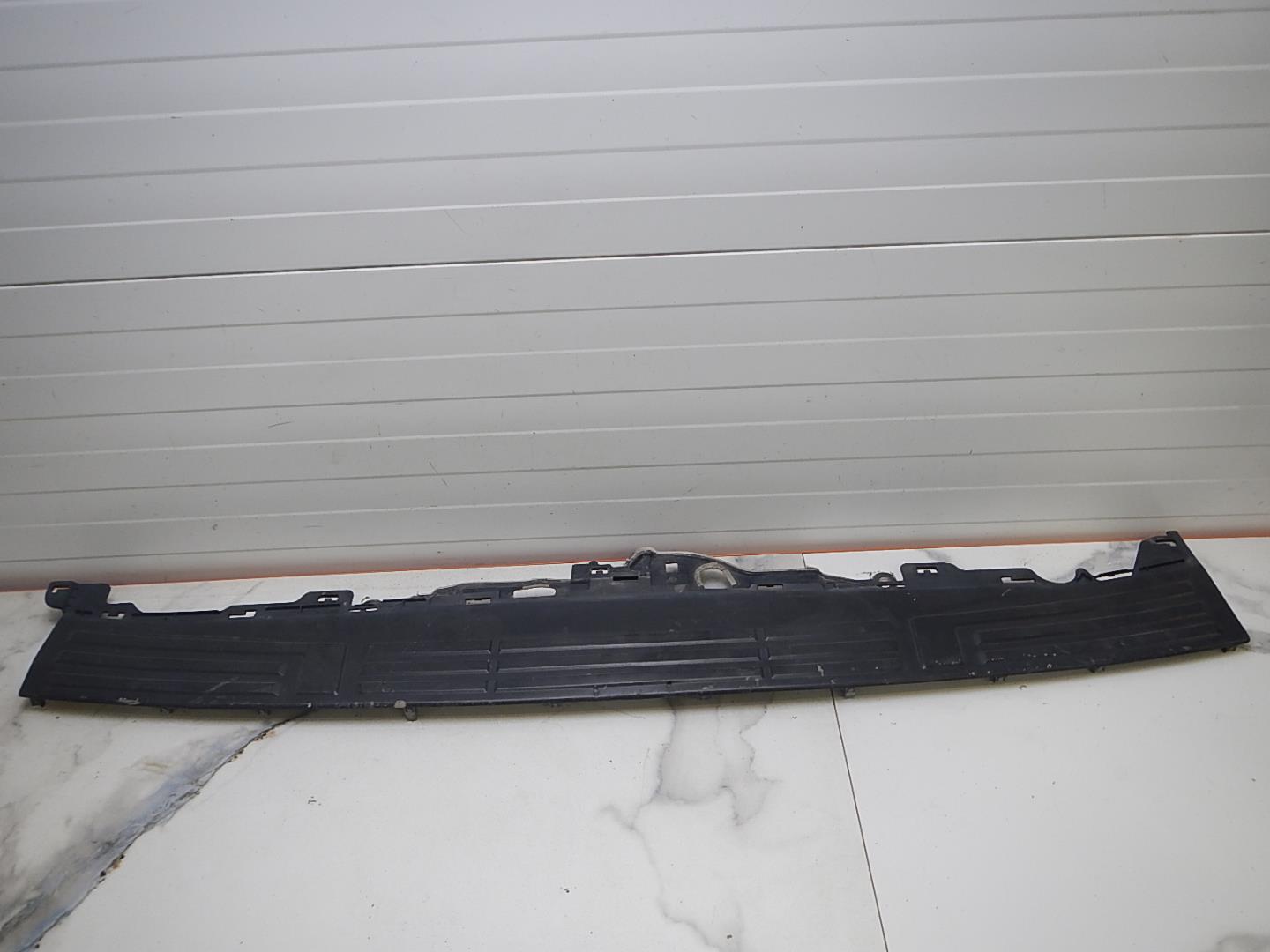 Накладка заднего бампера