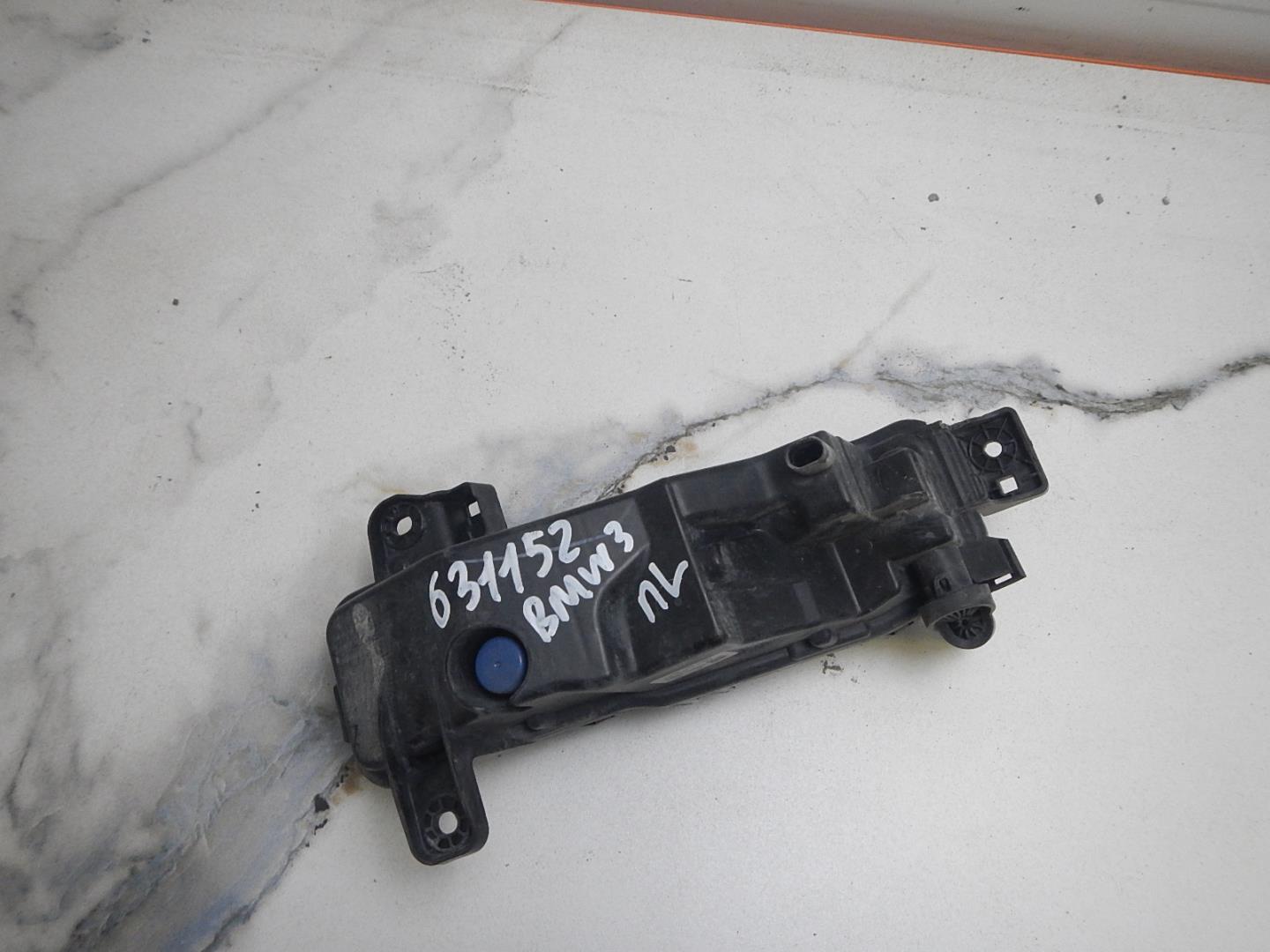 Фара противотуманная левая