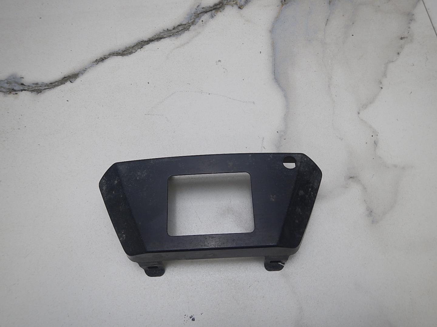 Накладка (кузов наружные)