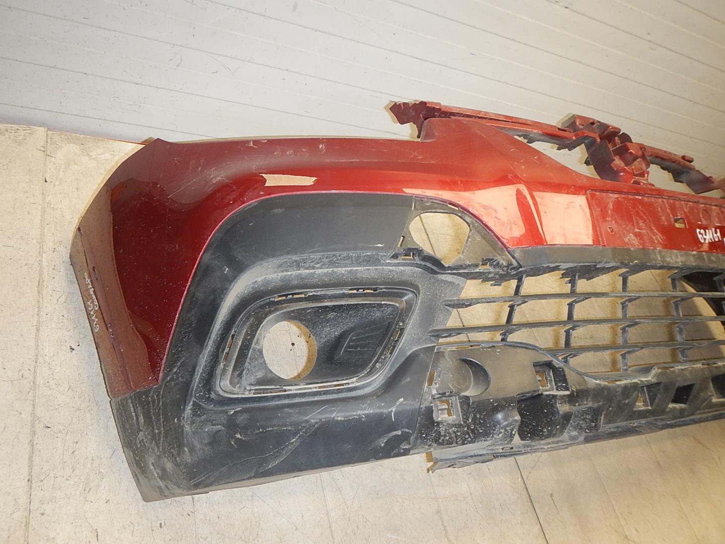 Бампер передний