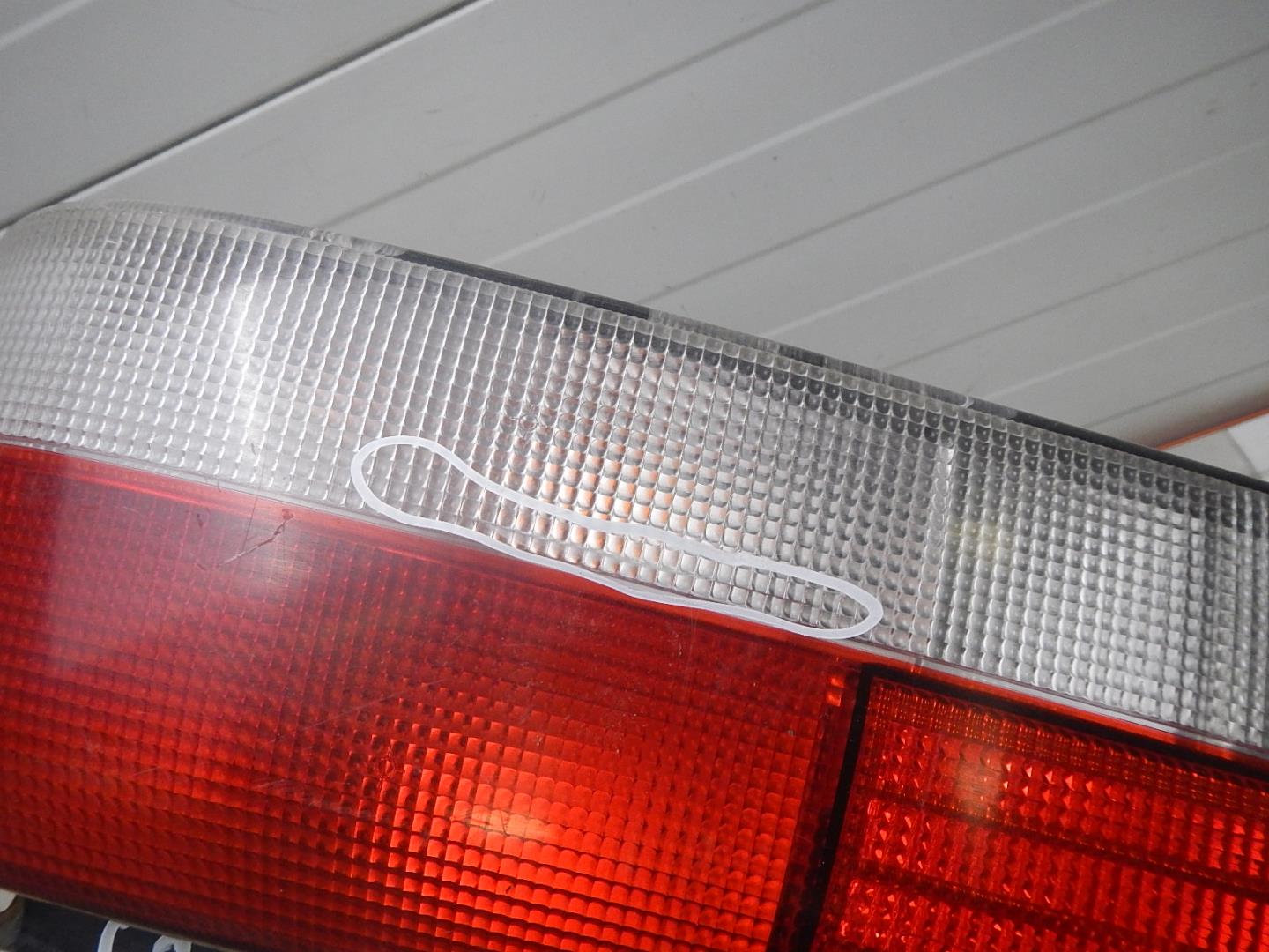 Фонарь задний правый