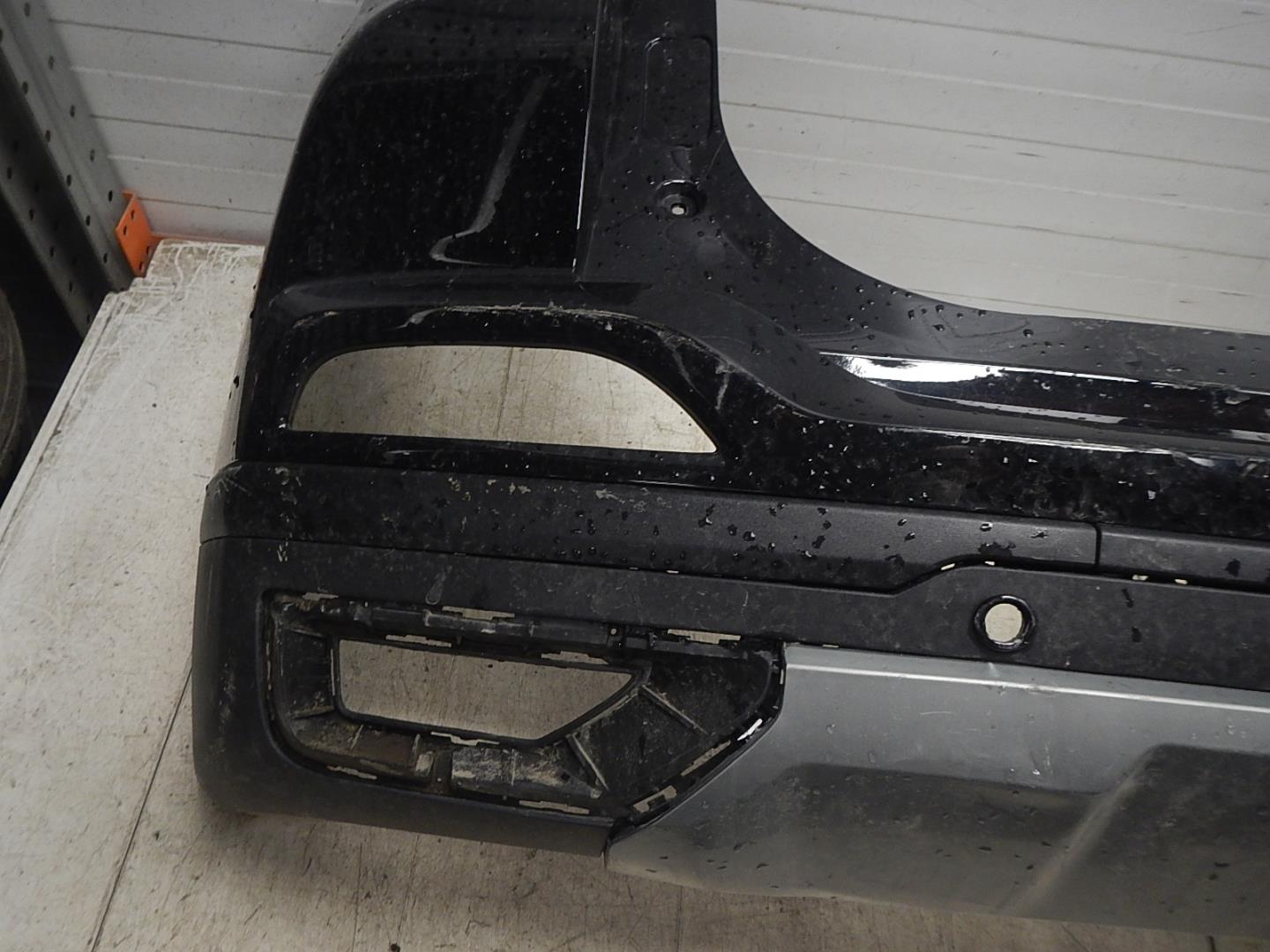 Бампер задний